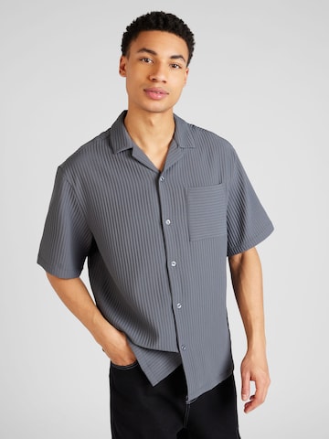 TOPMAN Regular fit Overhemd in Grijs: voorkant