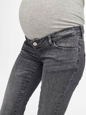 Only Maternity Flared Jeans i grå