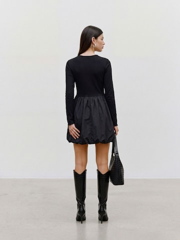 Robe 'AWDENVER' VERO MODA en noir