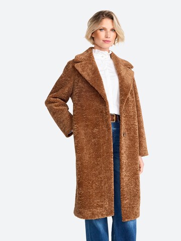Rich & Royal Between-seasons coat in Brown: front