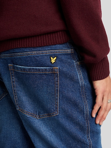 Lyle & Scott Tapered Jeans in Blauw