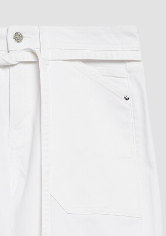 s.Oliver Loosefit Jeans 'Suri' in Wit