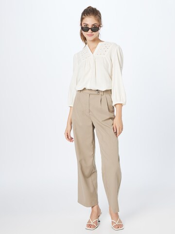 Maison 123 Blouse 'CHLOE' in Beige