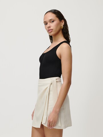 Top 'Sila' di LeGer by Lena Gercke in nero