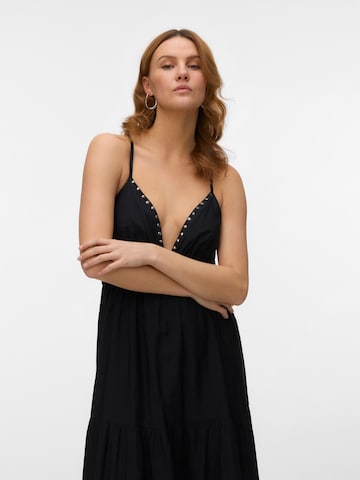 VERO MODA Kleit 'VMHEATHER', värv must