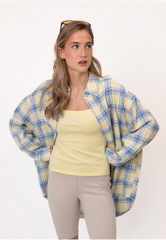 OH APRIL Blouse 'Vivian' in Geel: voorkant