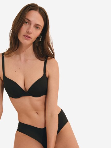 Push-up Reggiseno 'Pure Invisible' di ETAM in nero