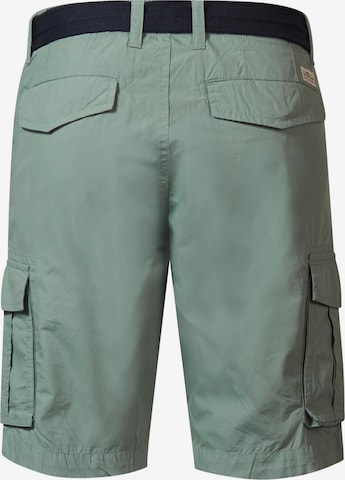 Petrol Industries Regular Shorts in Grün