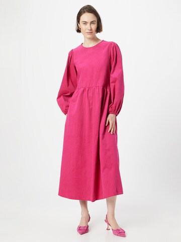 Robe oversize Warehouse en rose : devant