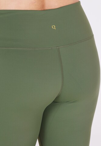 Q by Endurance Skinny Workout Pants 'Floriee' in Green