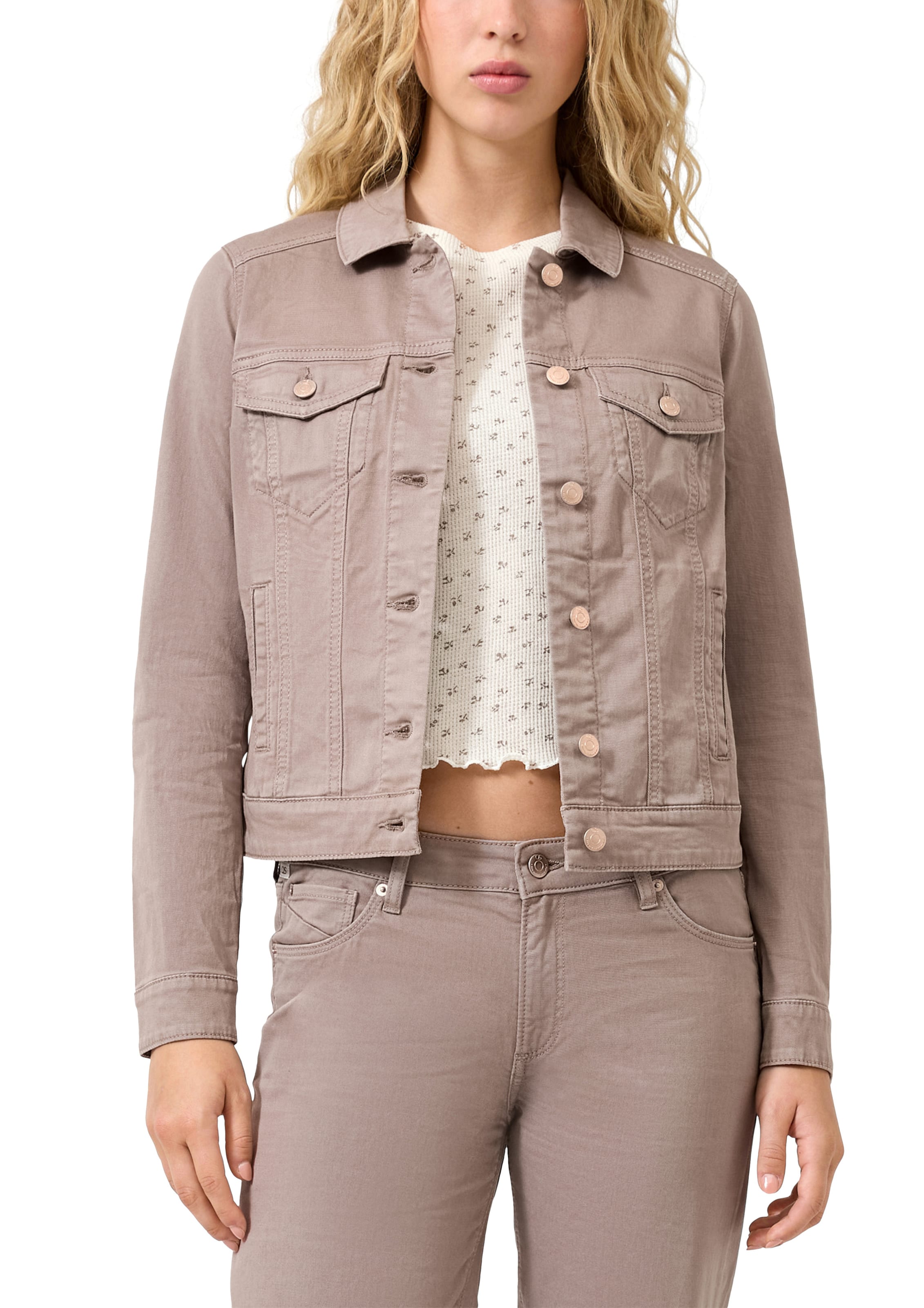 QS Tussenjas in Bruin