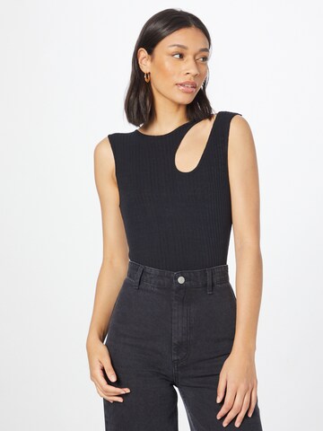 Dorothy Perkins Top in Black: front