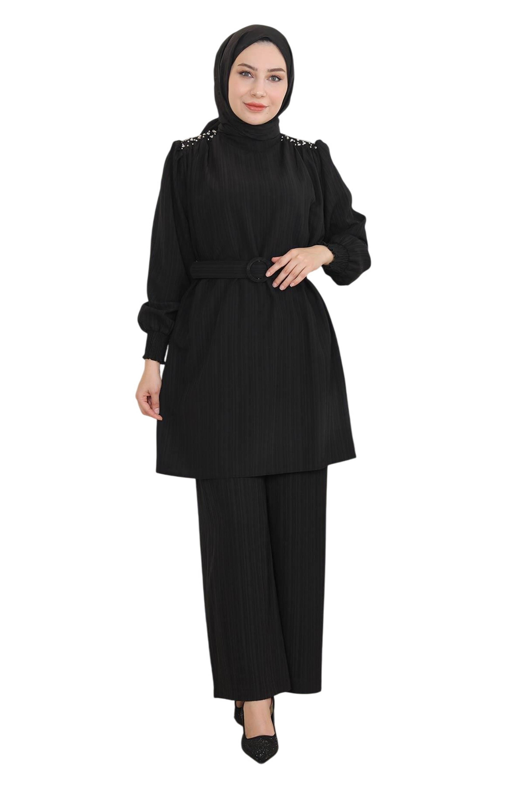 MODAMIHRAM Set in Schwarz