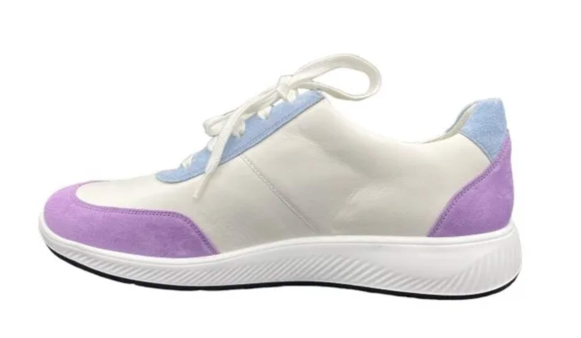 SOLIDUS Sneakers in Purple