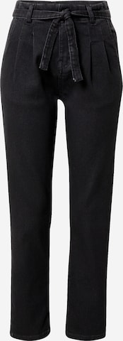 Urban Classics Regular Pleated Jeans in Black: front