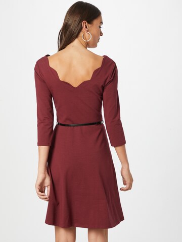 Robe 'Insa' ABOUT YOU en marron