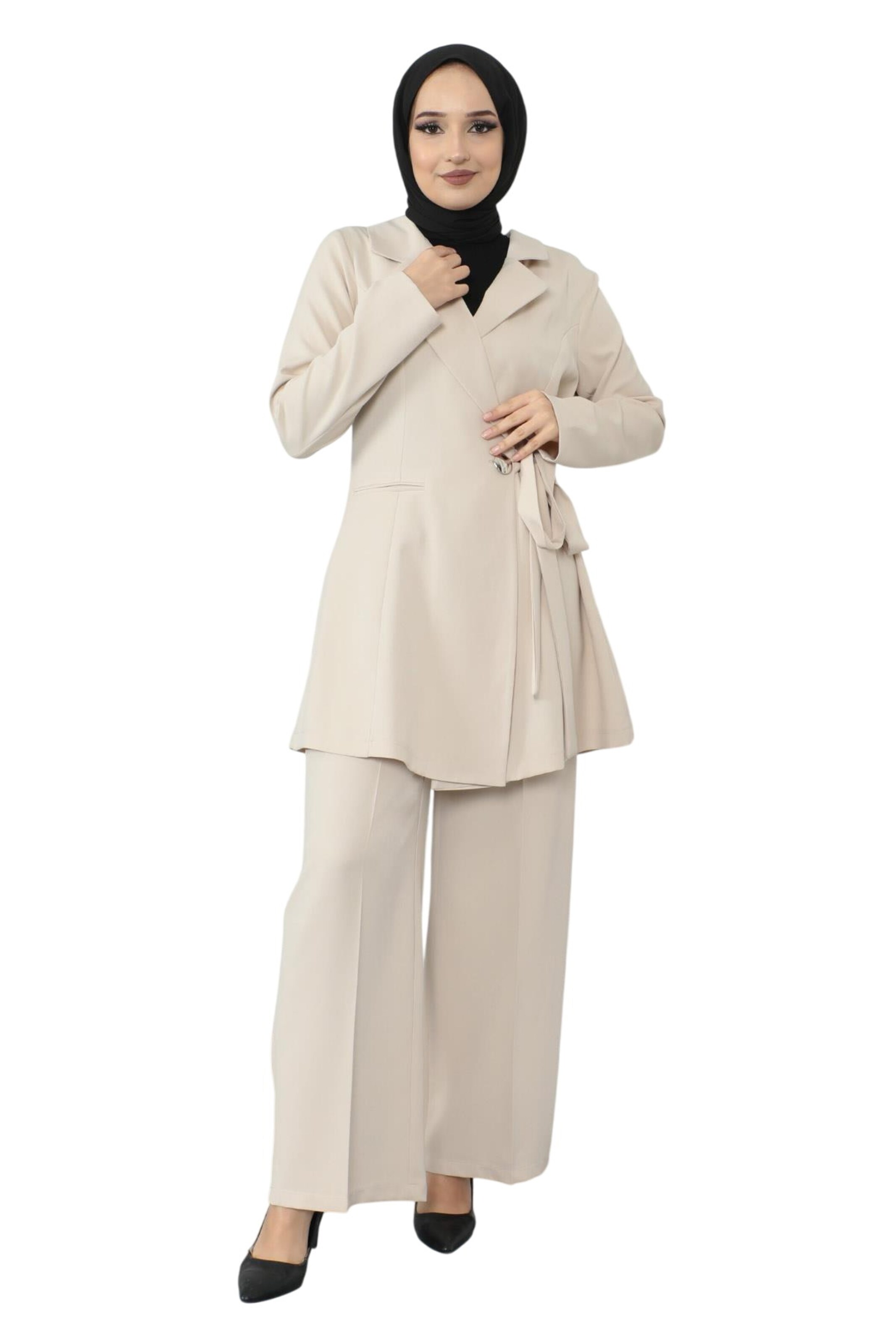 MODAMIHRAM Broekpak in Beige: voorkant
