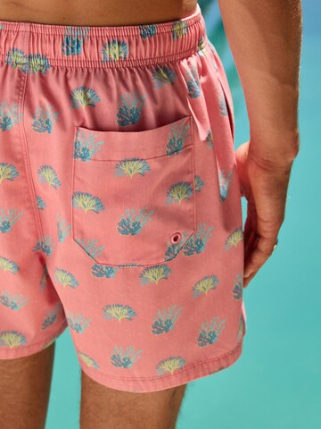 Next Badeshorts in Pink
