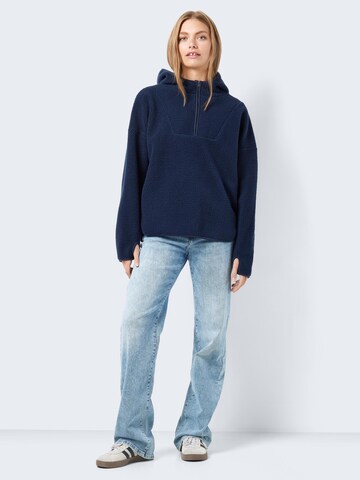 Noisy may Sweatshirt 'COZY' in Blau