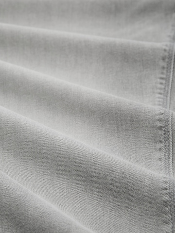 TOM TAILOR DENIM Tapered Jeans 'BRYDEN' in Grey