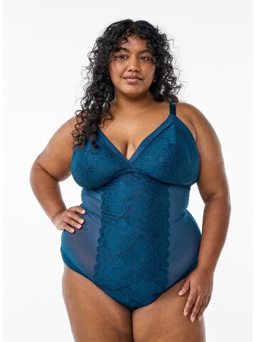 Shirtbody 'Rachel' Devoted by Zizzi en bleu : devant