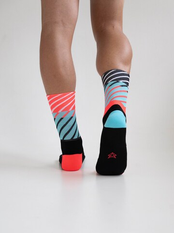 INCYLENCE Athletic Socks 'DIAGONALS' in Black