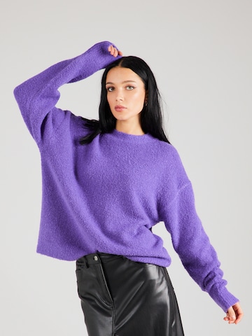 ABOUT YOU x Chiara Biasi - Pullover 'Charlie' em roxo: frente