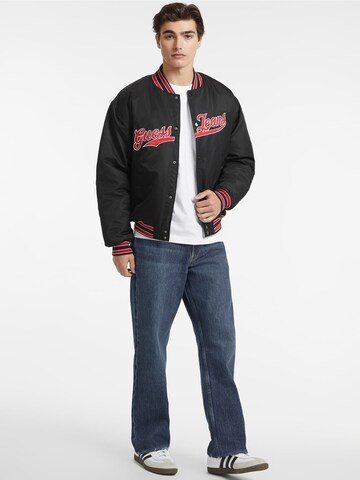 GUESS Between-Season Jacket in Black