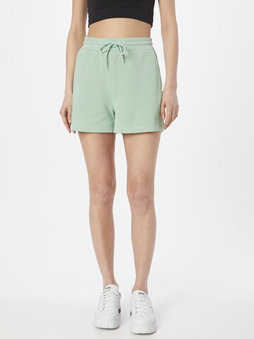 PIECES Regular Trousers 'CHILLI' in Green: front