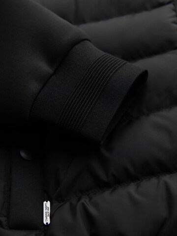 Ombre Between-Season Jacket in Black