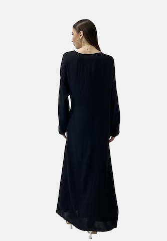 Robe Elara en noir
