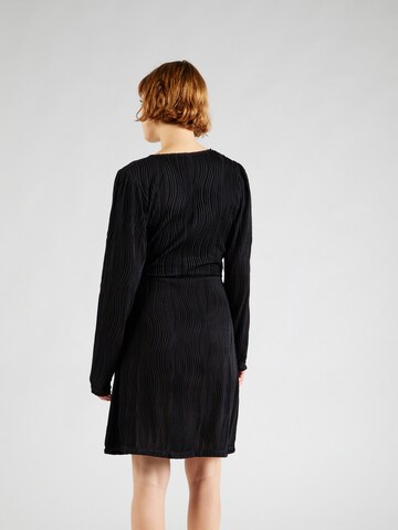 Robe 'Ramillas' Moves en noir