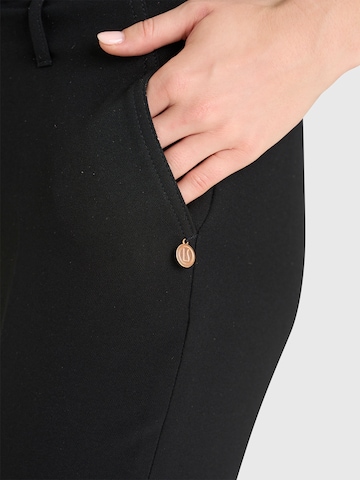LynnSophie Regular Hose 'Cécile' in Schwarz