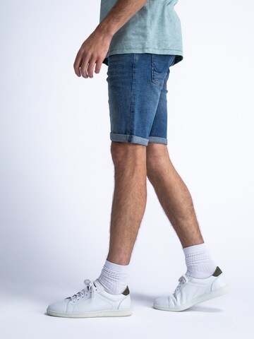 Petrol Industries Regular Shorts in Blau