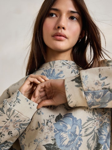 Felpa di Next in beige