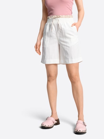 regular Pantaloni di Rich & Royal in bianco: frontale