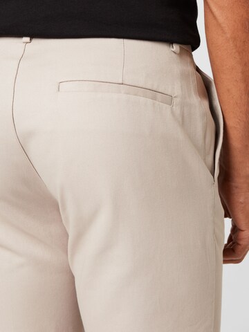 Regular Pantalon à pince BURTON MENSWEAR LONDON en beige