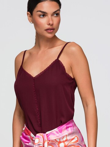 Top di Ombre in rosso