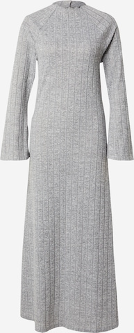 Robe TOPSHOP en gris : devant