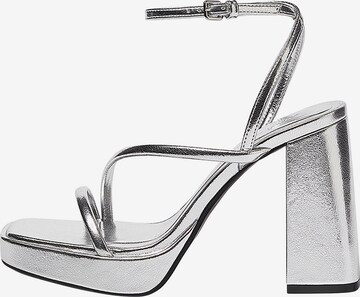 Pull&Bear Sandals in Silver