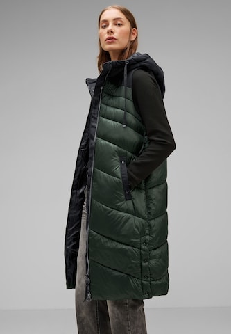 STREET ONE Vest in Green: front