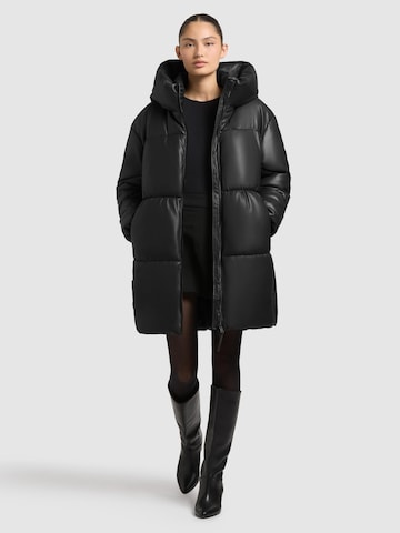 khujo Wintermantel 'Lorsa' in Schwarz