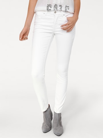 MAC Jeans 'DREAM' in Wit: voorkant