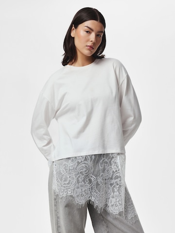 PIECES Shirt 'PCMave' in Weiß: Vorderseite