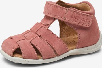 BISGAARD Sandalen 'Сarly' in Roze: voorkant