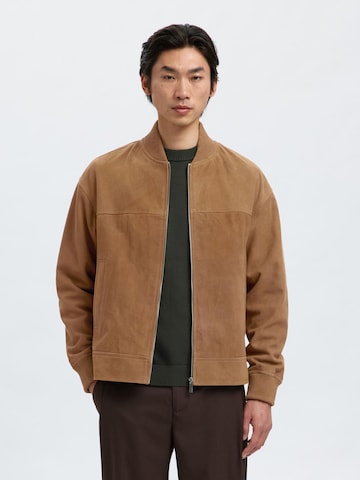 SELECTED Overgangsjakke i brun: forside