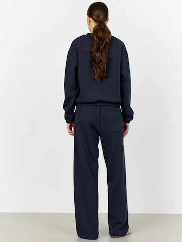 Pullover 'Nuka' di Levete Room in blu