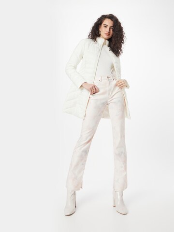 Veste d’hiver GUESS en blanc