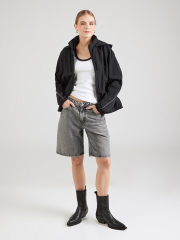 Champion Authentic Athletic ApparelPrijelazna jakna - crna boja