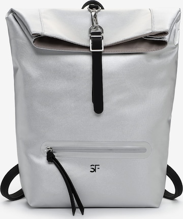 Suri Frey Rucksack 'Lanny' in Silber: Vorderseite